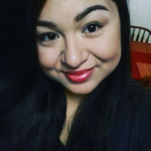 Meet your Posher, Desiree